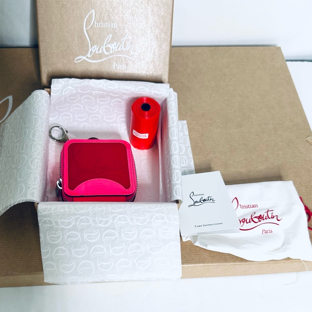 NWB Christian LOUBOUTIN Dog Pet Waste Carrier Fluorescent Pink Leather & Patent